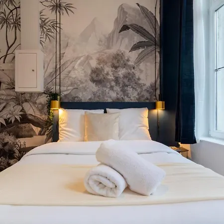 Appartement Center - *